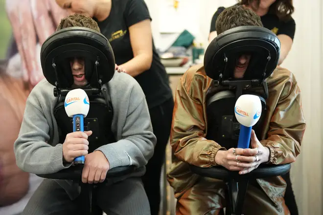 Votre pass AAA pour les meilleurs moments en coulisses du Capital's Jingle Bell Ball 2024 14 Sonny Jay et Sigala dans les coulisses du Jingle Bell Ball de Capital