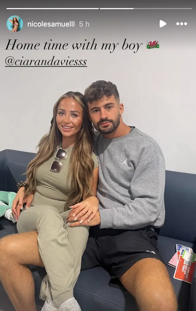 Pourquoi Nicole et Ciaran de Love Island se sont-ils séparés ? 4 Nicole et Ciaran sont tous deux originaires du Pays de Galles