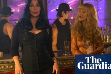 Pourquoi le Burlesque est mon film feelgood préféré | Cher - 4