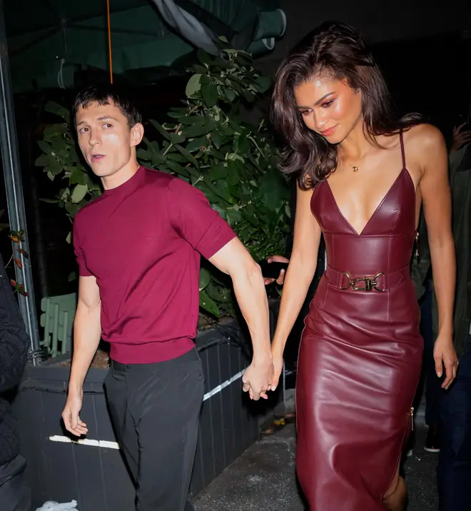 Tom Holland qualifie Zendaya de « meilleure chose » qui lui soit arrivée 4 Tom Holland a déclaré que Zendaya était « la meilleure chose » qui lui soit arrivée