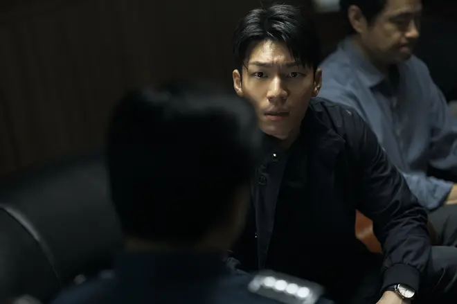 Squid Game saison 3 : date de sortie, casting, intrigue, spoilers et plus 8 Le détective Jun-ho essaie toujours de trouver l'île et reviendra. Squid Game saison 3