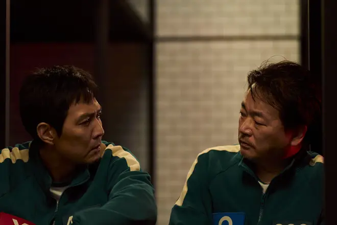 Squid Game saison 3 : date de sortie, casting, intrigue, spoilers et plus 12 Le meilleur ami de Gi-hun, Jung-bae, est tué par Front Man à la fin de Squid Game saison 2