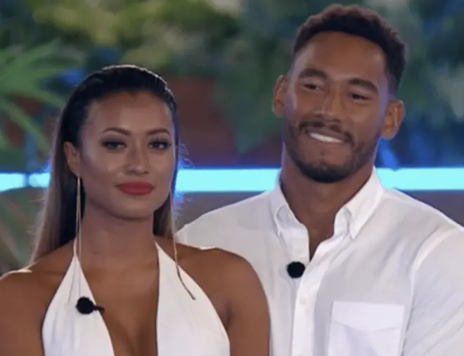 Josh Denzel était avec Kaz Crossley sur Love Island