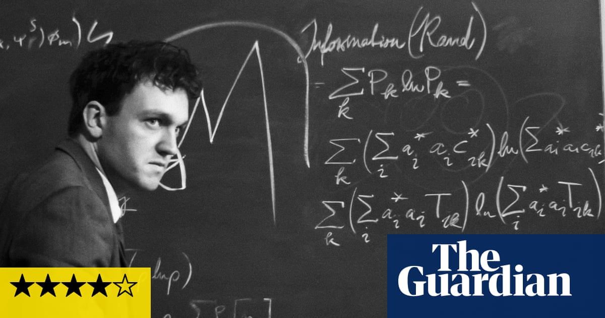 Critique du film "La Théorie Universelle" : un mélange stylé de science-fiction et de noir allemand glacial 2 Critique du film "La Théorie Universelle" : un mélange stylé de science-fiction et de noir allemand glacial - 1