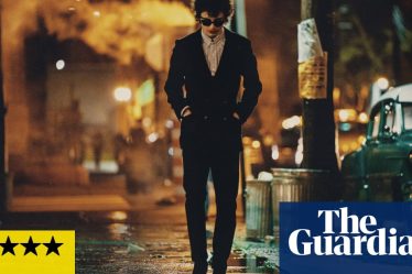 Critique électrique de Timothée Chalamet en Bob Dylan - A Complete Unknown - 6