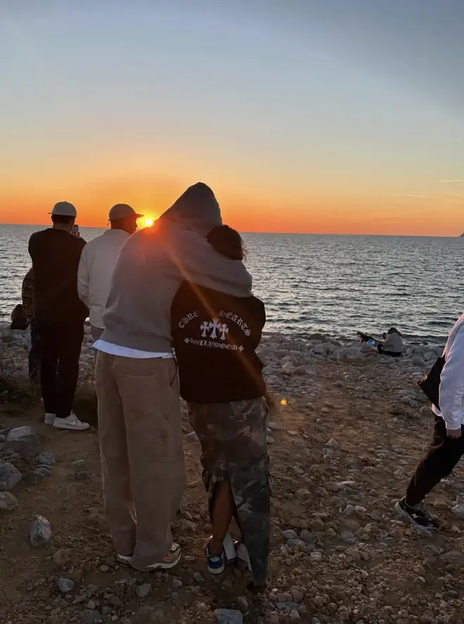 Maya Jama et Ruben Dias ont des fans convaincus qu'ils sont des officiels d'Instagram 4 Les fans pensent que c'est une photo de Ruben et Maya