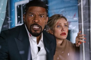 Revue « Back in Action » : devriez-vous regarder le film Netflix de Cameron Diaz et Jamie Fox ? - 12