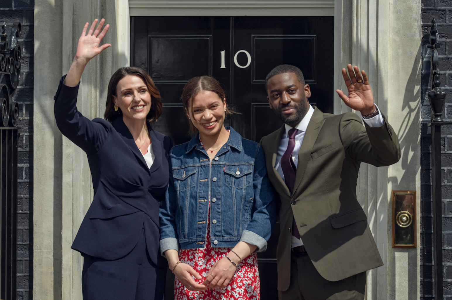 Premièrement, regardez ce qui arrive à Netflix en août 2025 10 Famille en otage Netflix Series