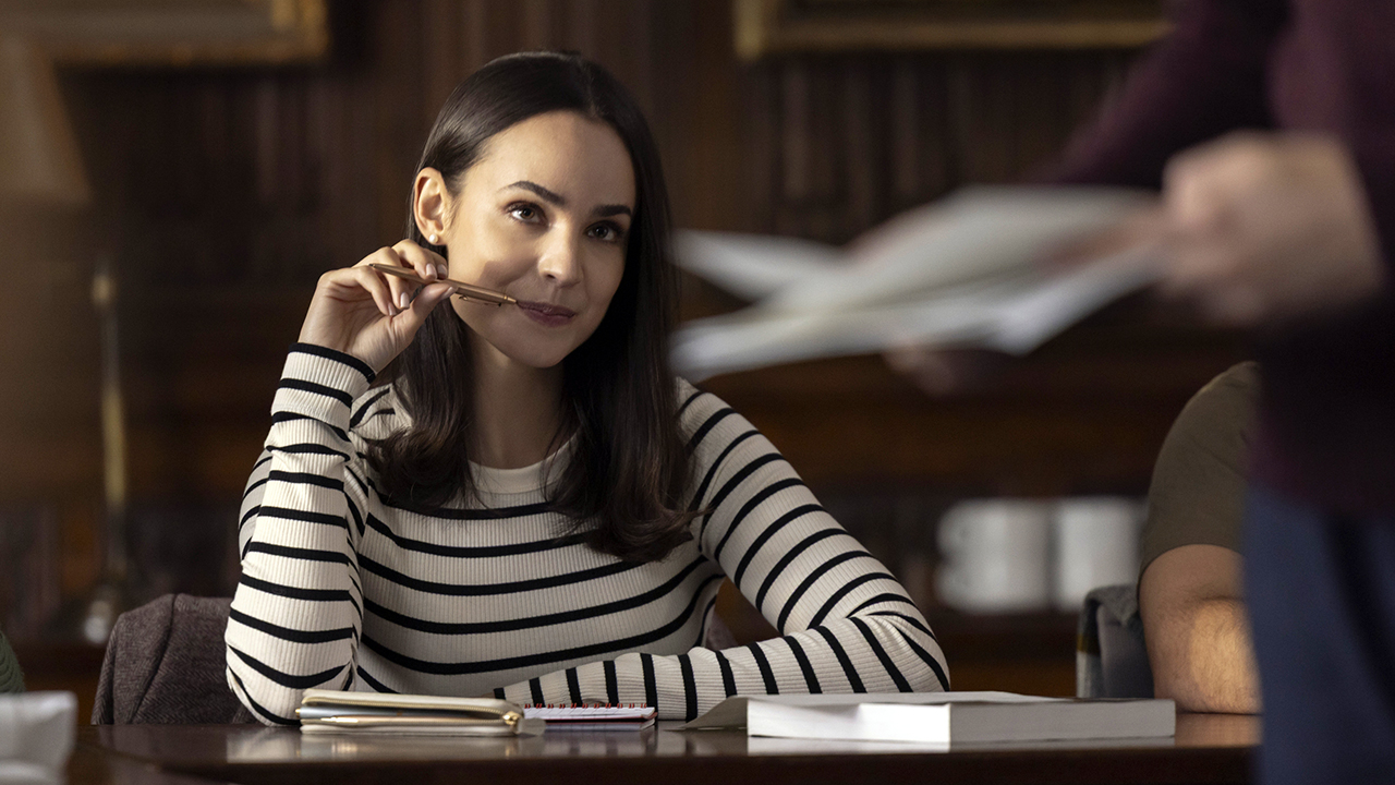 Devriez-vous regarder la dernière rom-com de Sofia Carson? 2 Devriez-vous regarder la dernière rom-com de Sofia Carson? - 1