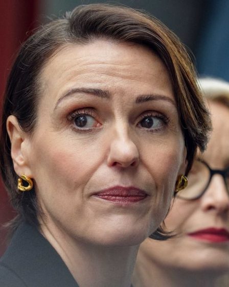 Revue et fin expliquée pour le nouveau drame saisissant de Suranne Jones 37 Revue et fin expliquée pour le nouveau drame saisissant de Suranne Jones - 36