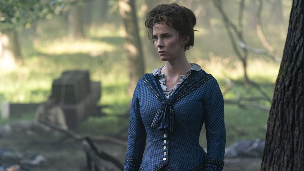 Tous les nouveaux films et séries à venir bientôt 9 Betty Gilpin First Look Death By Lightning Netflix Aperçu
