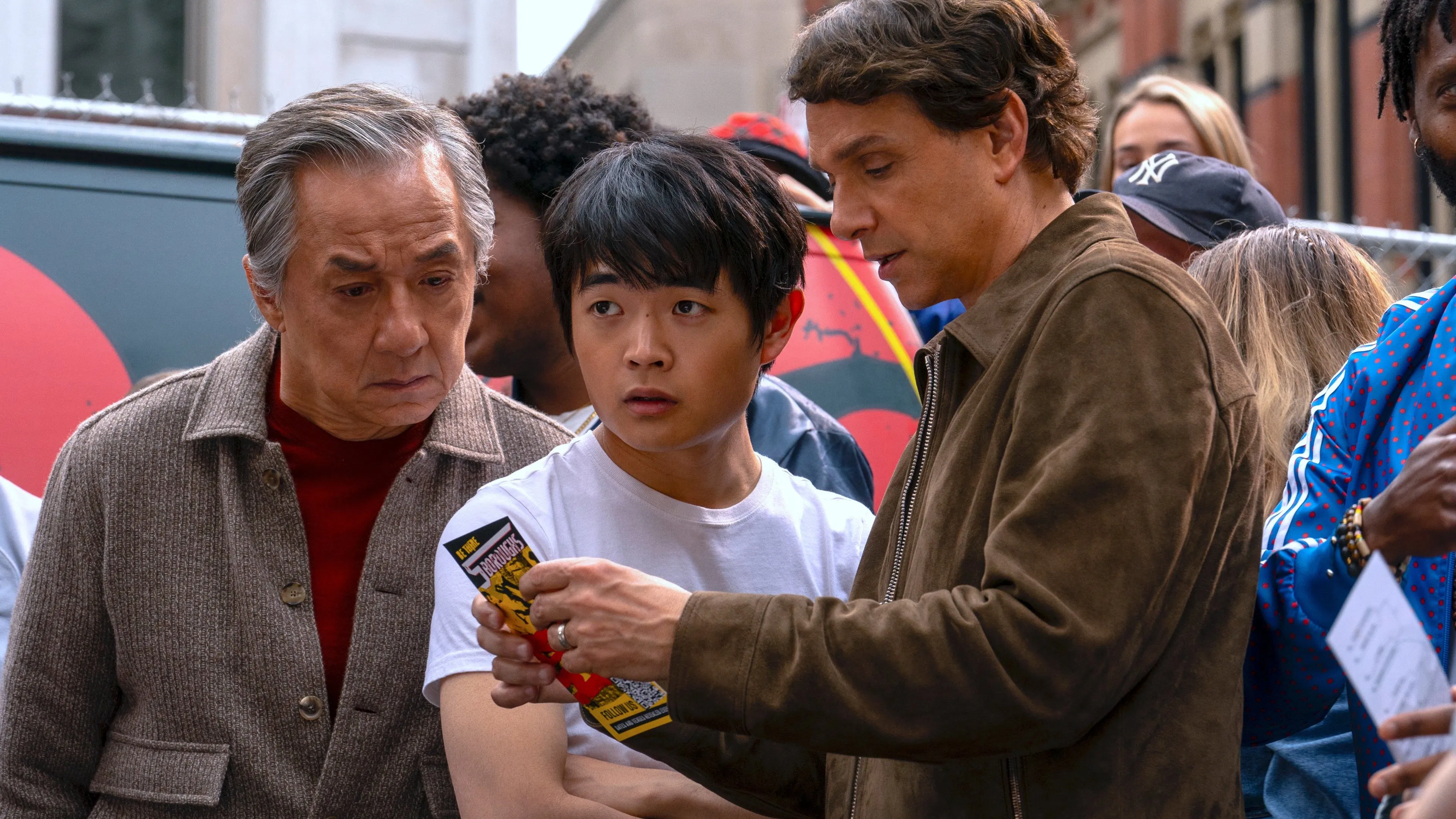 22 septembre au 28, 2025 3 `` Karate Kid: Legends '' définit la date de sortie de Netflix et c'est bientôt