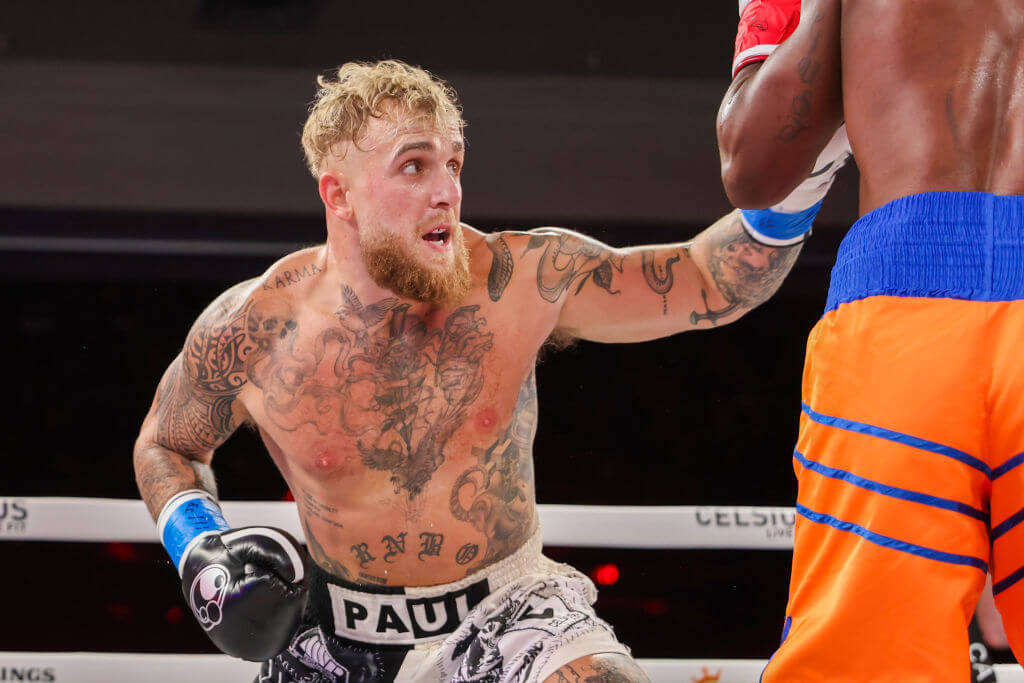 Les 10 nouveaux documentaires à venir sur Netflix en novembre 2025 3 Jake Paul contre André August