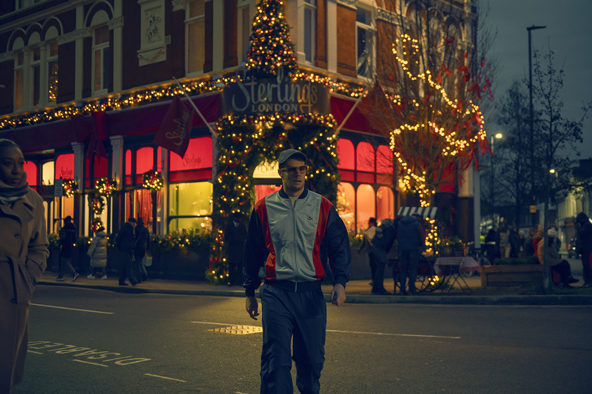 Le film de Noël de Netflix maintient la séquence chaude de 2025 en vie 3 Jbh 24 janvier 2024 Rba 6044R