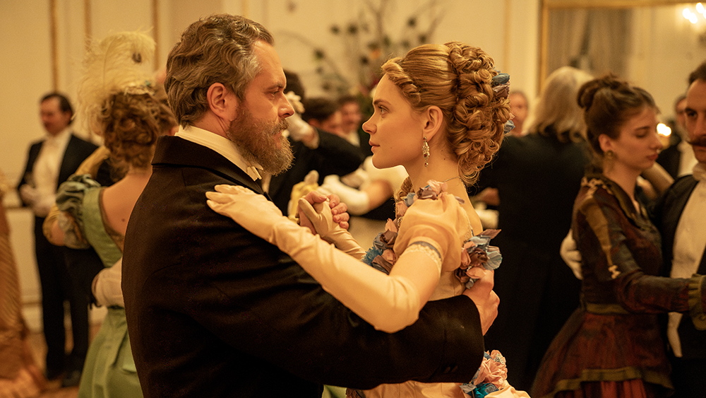 12 projets à venir, dont « The Doll », « 1670 » saison 3 et de nouveaux biopics 5 Thedoll Netflix Photo R.pałka 10 (1)