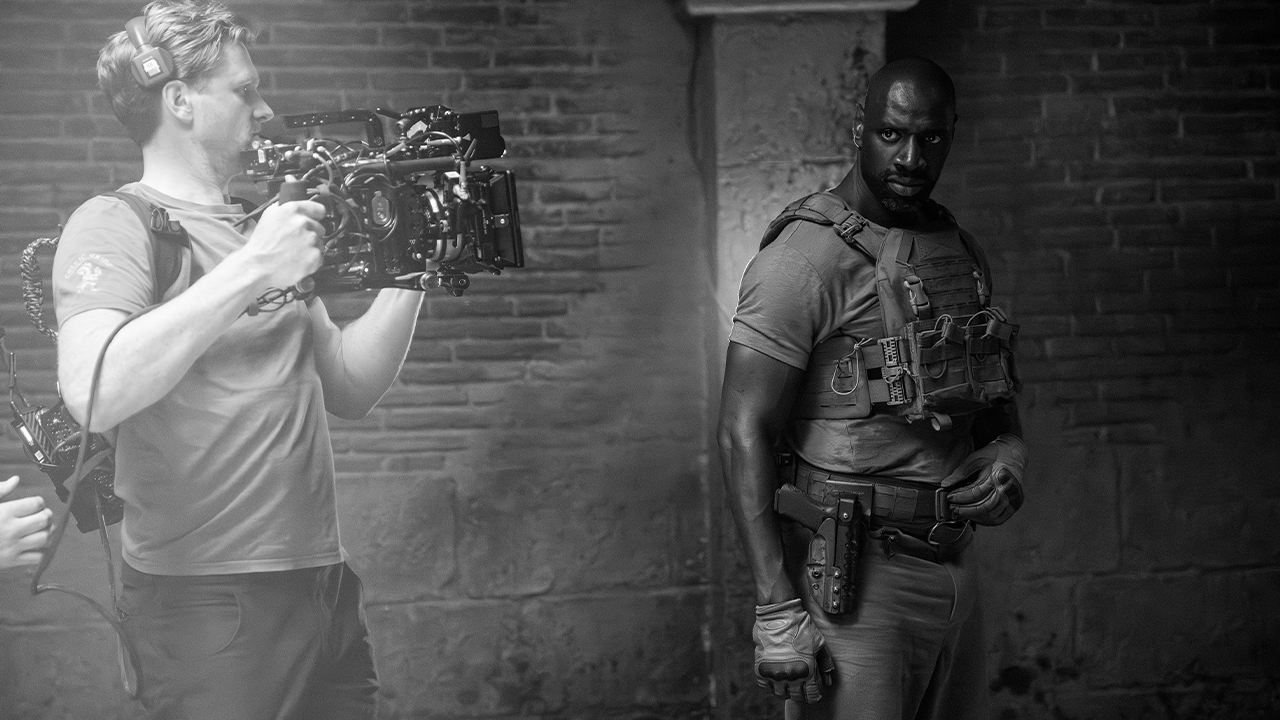 Tous les films et spin-offs « Extraction » seront bientôt disponibles sur Netflix 9 Première photo des coulisses de l’aperçu de la série Extraction